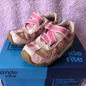 Stride rite baby girl shoes size 6